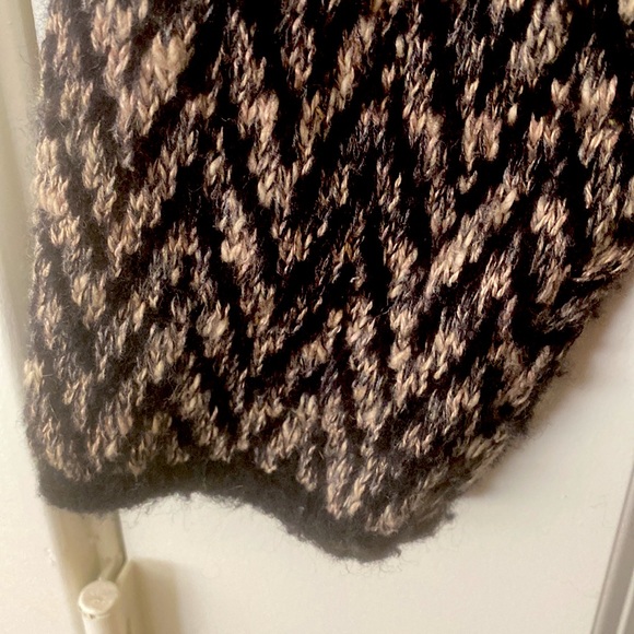 FREE PEOPLE HERRINGBONE SWEATER - Picture 4 of 4